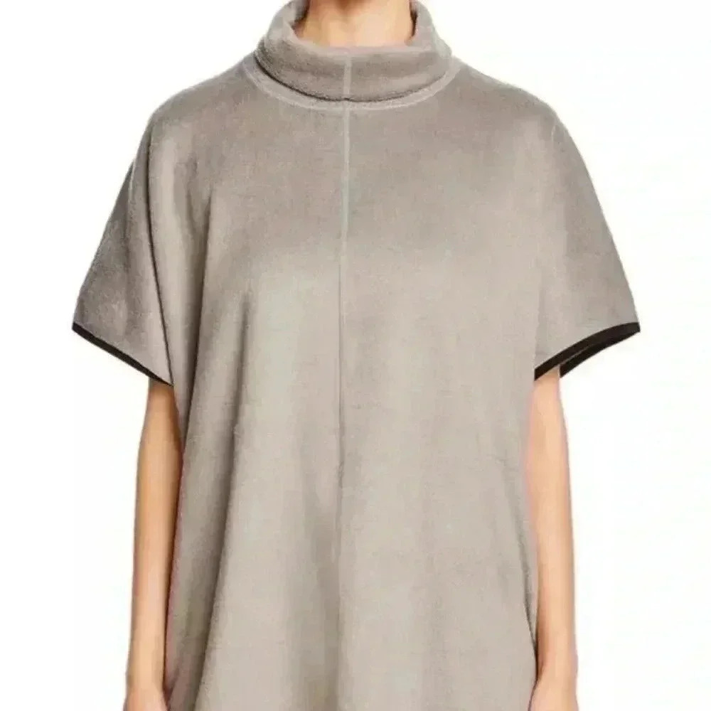 Lysse Reversible Fleece Poncho Size L/XL